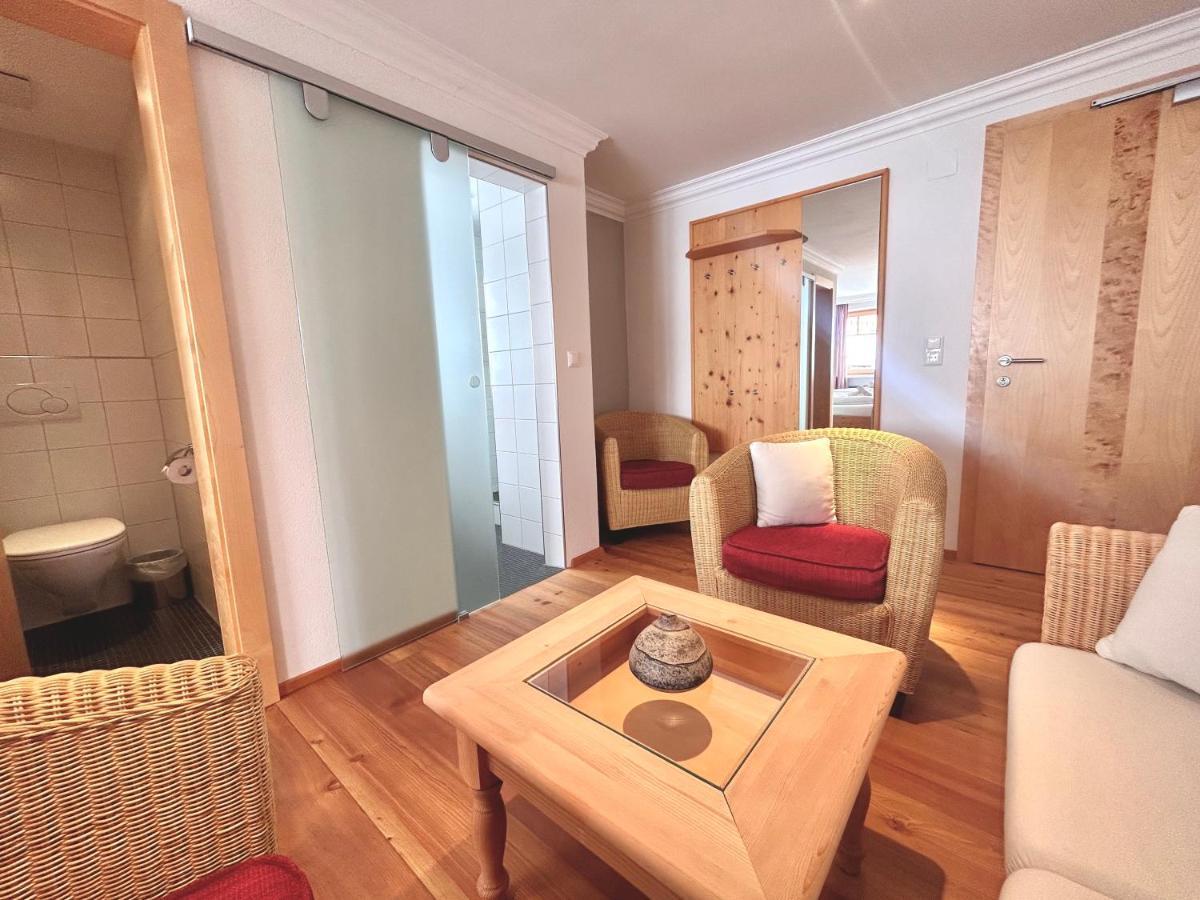 Haus Wallis By Stayfritz - Ski-In Ski-Out Zimmer 'Garni' Am Arlberg Warth  Exterior foto
