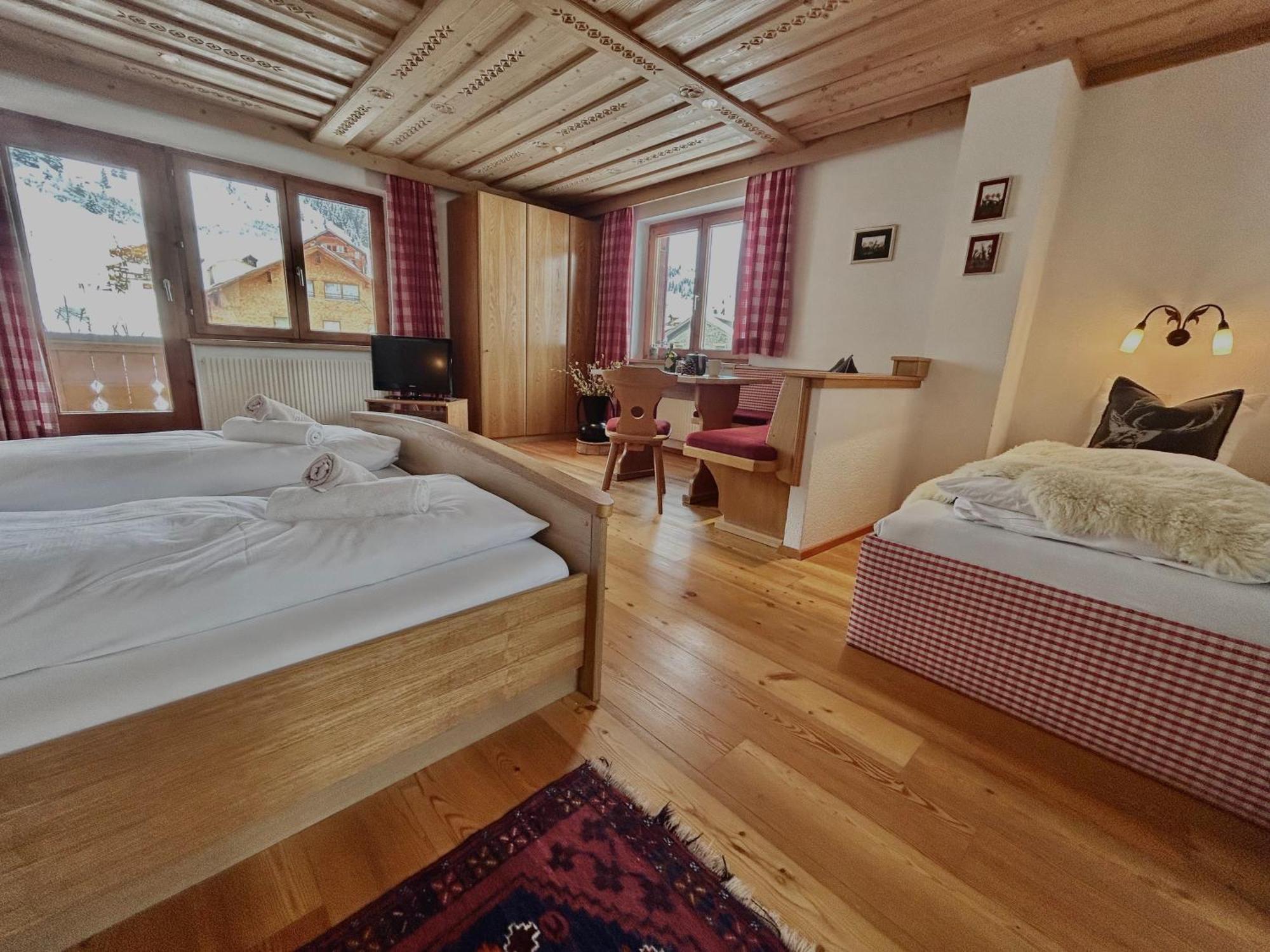 Haus Wallis By Stayfritz - Ski-In Ski-Out Zimmer 'Garni' Am Arlberg Warth  Exterior foto